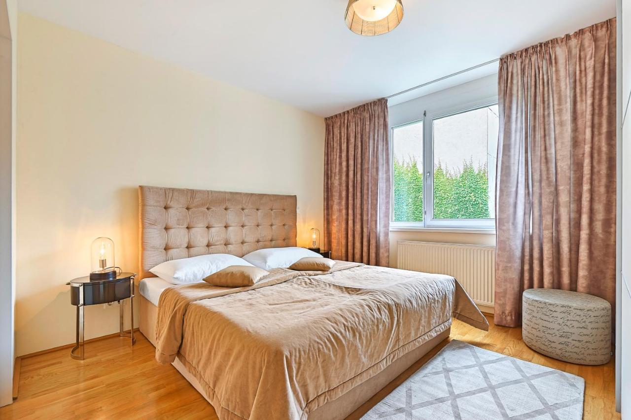Peaceful Belvedere Apartment In Safe, Quiet & Central Location 维也纳 外观 照片