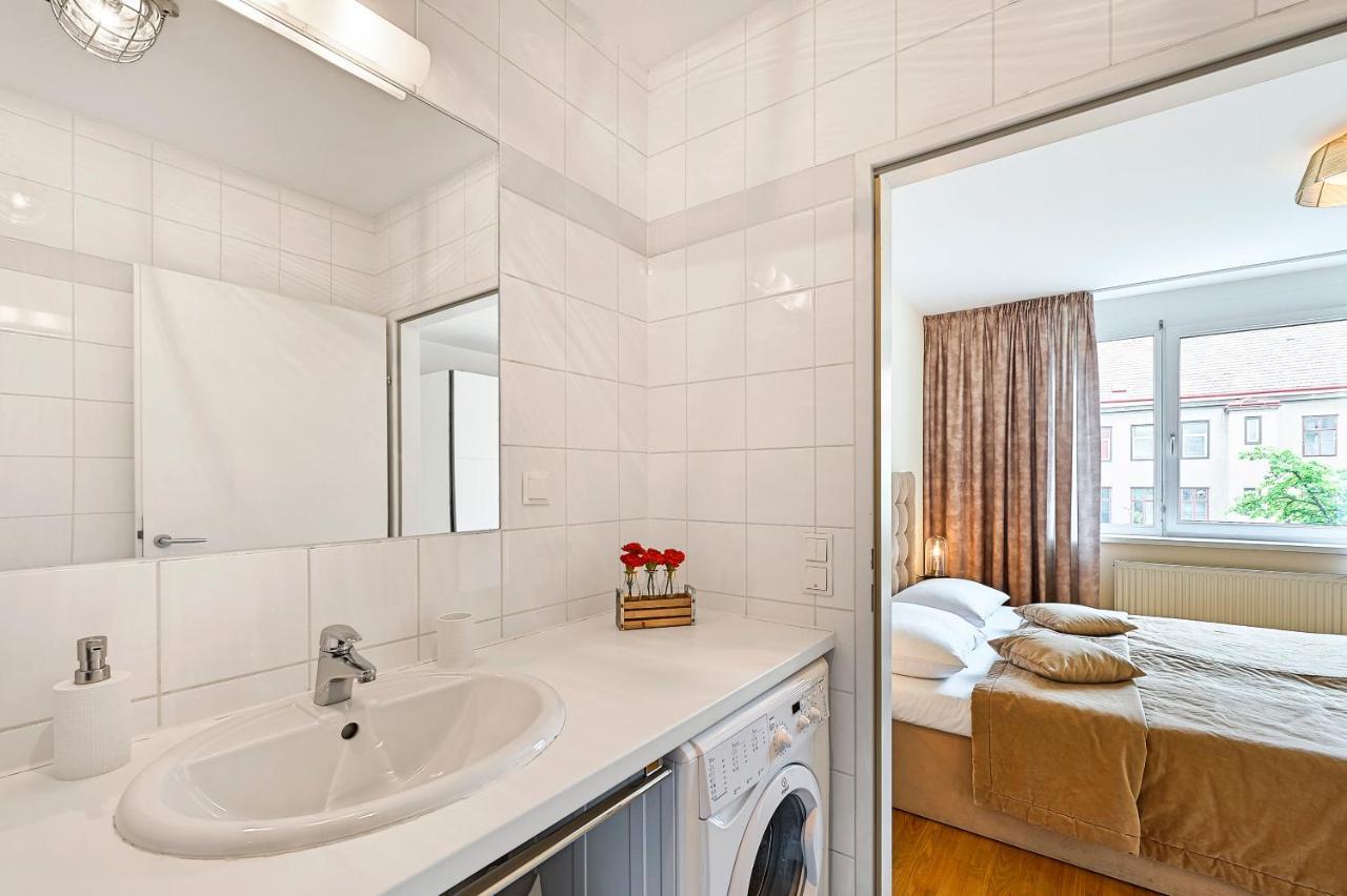 Peaceful Belvedere Apartment In Safe, Quiet & Central Location 维也纳 外观 照片
