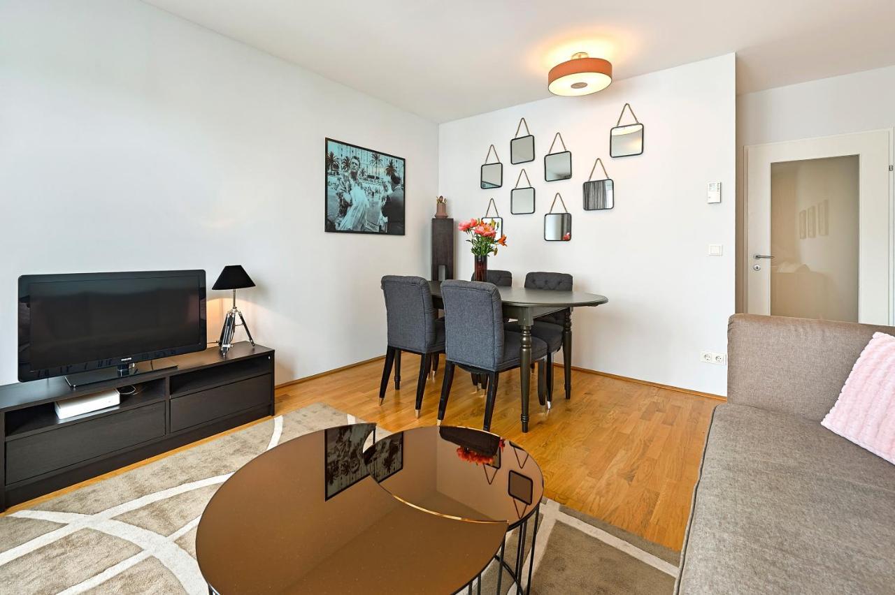 Peaceful Belvedere Apartment In Safe, Quiet & Central Location 维也纳 外观 照片
